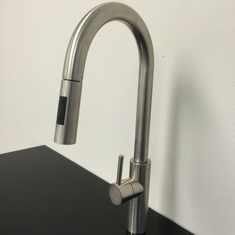 Mitu Pull Out Single Handle Kitchen Faucet