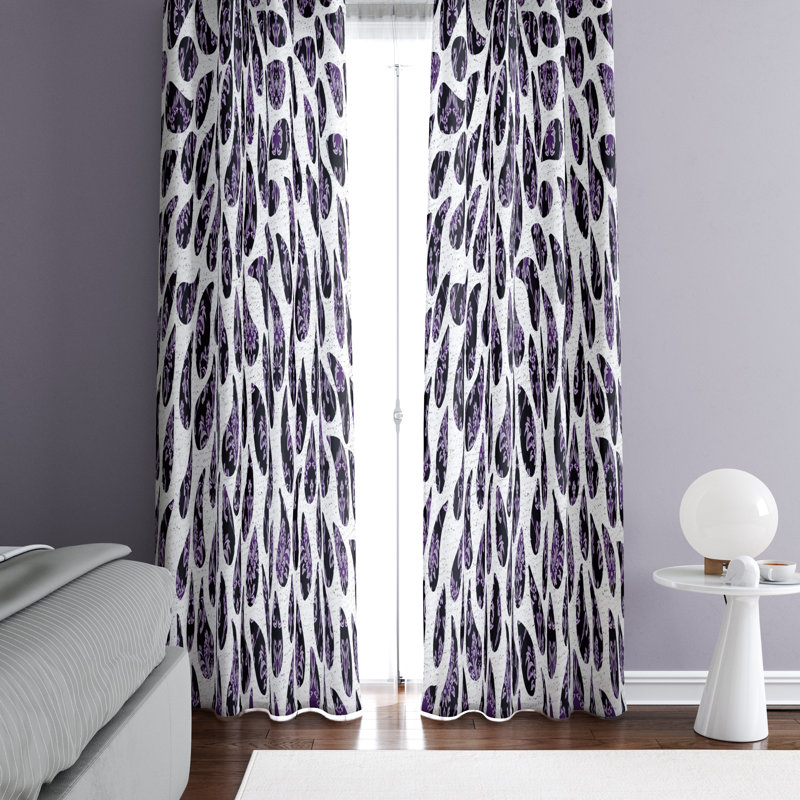 Panneau de rideau semi-transparent Paisley, l 20 po x L 52 po, Noir/mauve