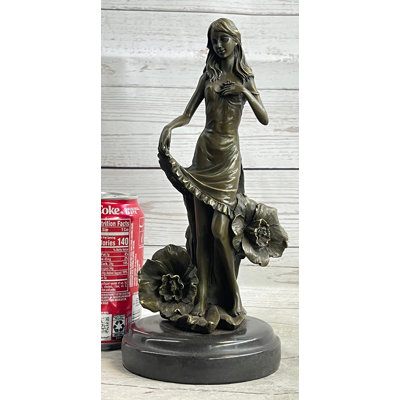 Figurines et sculptures Baist