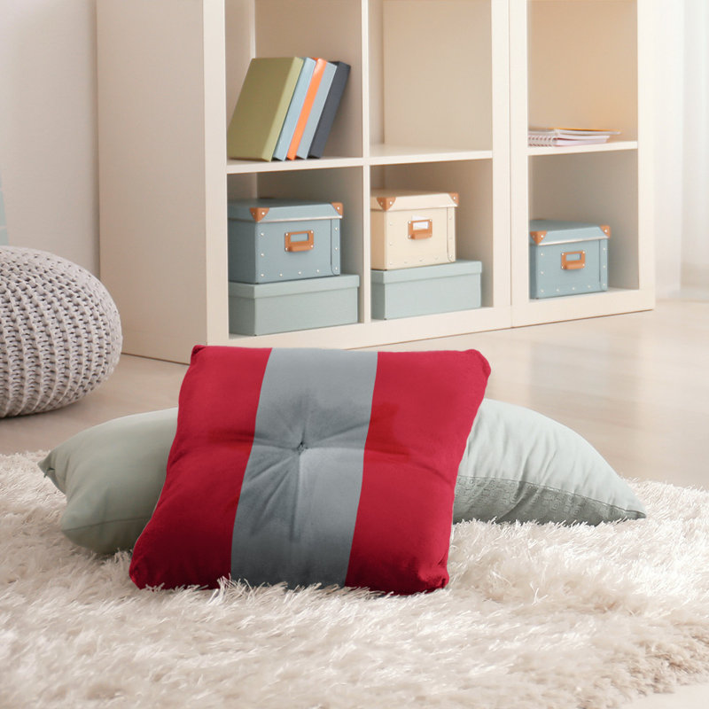Coussin de sol touffeté retour atlanta, 30 po x 30 po, Rouge / argenté