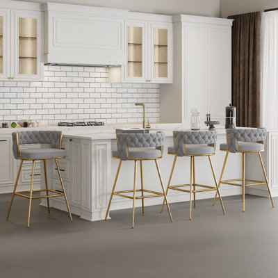 Ensemble de 4 tabourets de bar avec tabourets de bar Morden rembourrés en velours à hauteur de comptoir et 4 pieds en métal pour îlot de cuisine