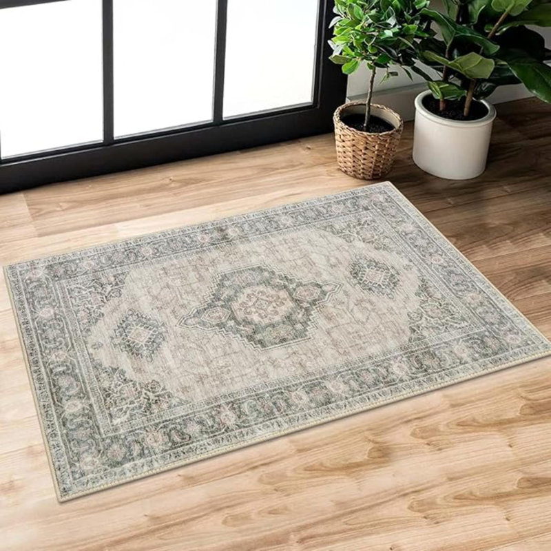 Tapis de couloir Oriental, Rectangle 1 pi 11 po x 2 pi 11 po