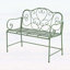 Banc de jardin élégant avec dossier décoratif recourbé, siège double et fabrication en fer résistant aux intempéries pour une assise confortable
