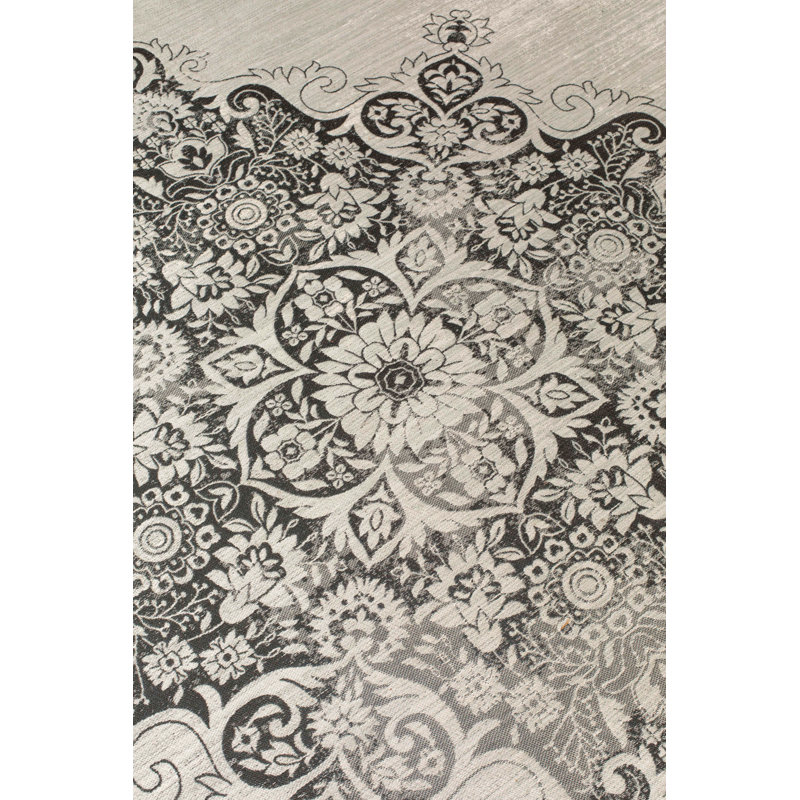 Coventry Floral Area Rug, Round 9'2"