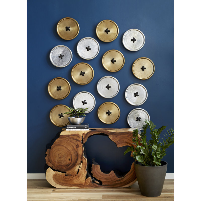 Button Wall Décor, Silver