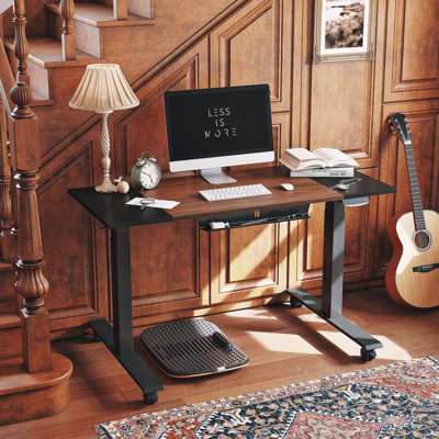Bureau debout électrique à hauteur réglable avec plateau à crayons Inbox Zero