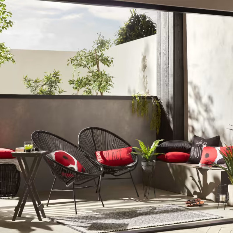 Marilyse Outdoor Lounge Chair, Black