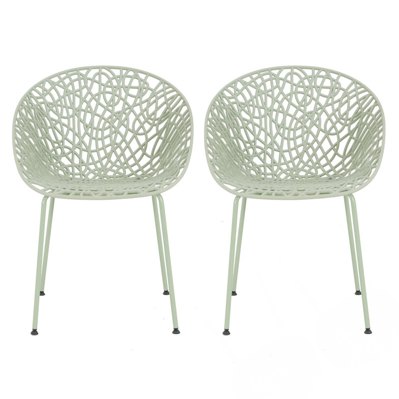 Ensemble de 2 chaises de salle à manger d'extérieur modernes avec une structure résistante aux intempéries et un motif à losanges perforés pour un confort élégant.