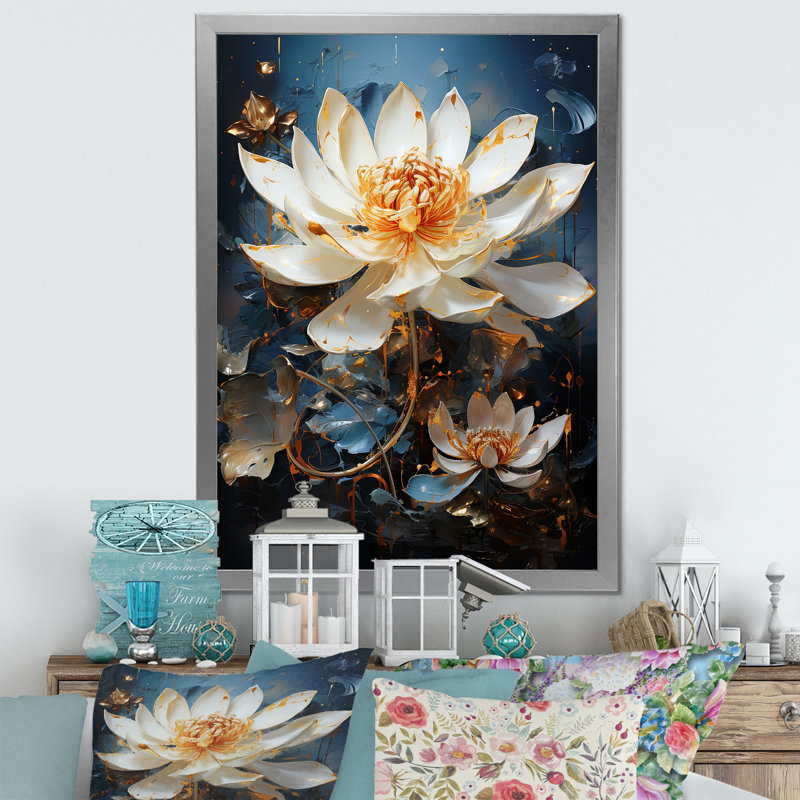 Opulent Reflections Lotus II sur toile, H 40 po x l 30 po x P 1,5 po, Cadre simple argenté