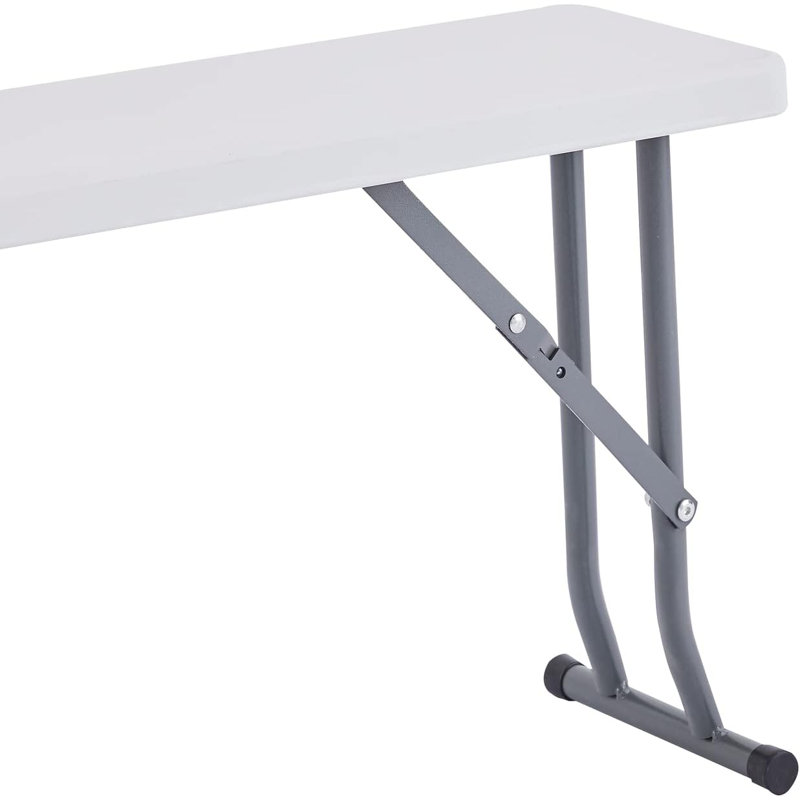Ensemble de table et banc en résine