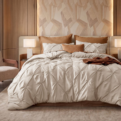 Bedsure Queen Comforter Set Peyote - Queen Size Bedding 3 Pieces, Gentlesoft Pintuck Bed Set Gift For Family, Pinch Pleat All Season Comforter & Pillowcases