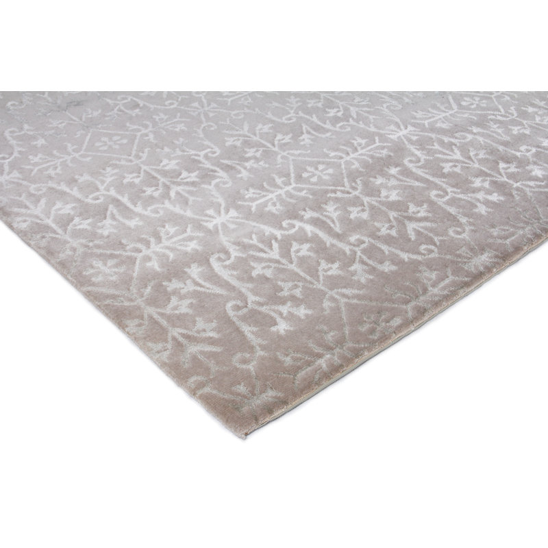 Metro-Velvet Ikat Area Rug in Ivory/Beige, Rectangle 13'6" x 17'6"