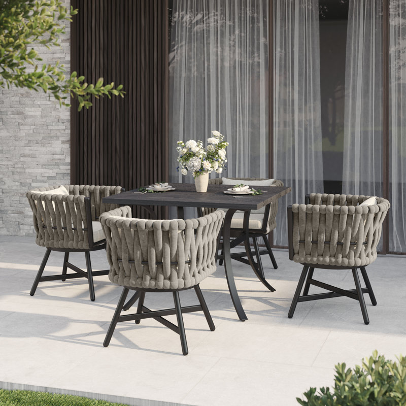 Arlend 4-Person Outdoor Dining Set with Cushions