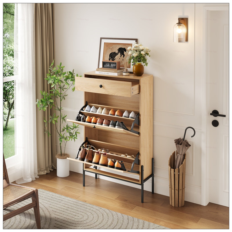 Armoire de rangement à chaussures à 2 portes avec façades en rotin, tiroir et tablette réglable pour l'organisation du vestibule