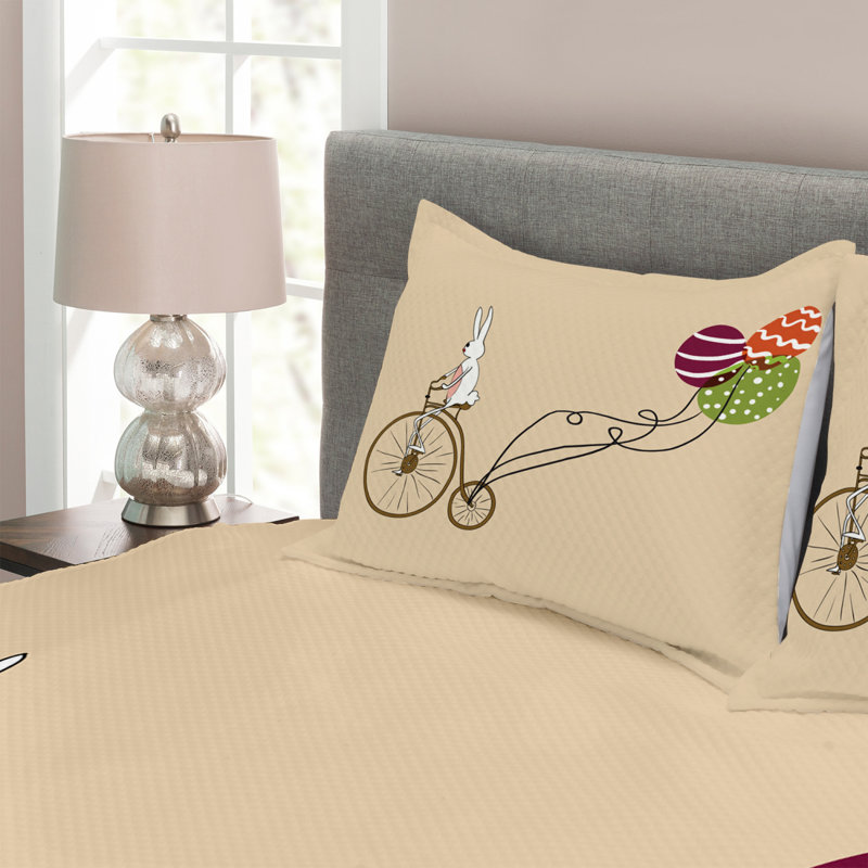 Animal Print Bedspread with Pillow Shams, 220 x 264 cm