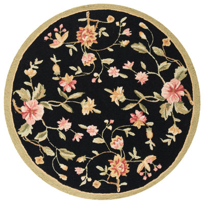 Jonsson Hand Hooked Wool Floral Rug