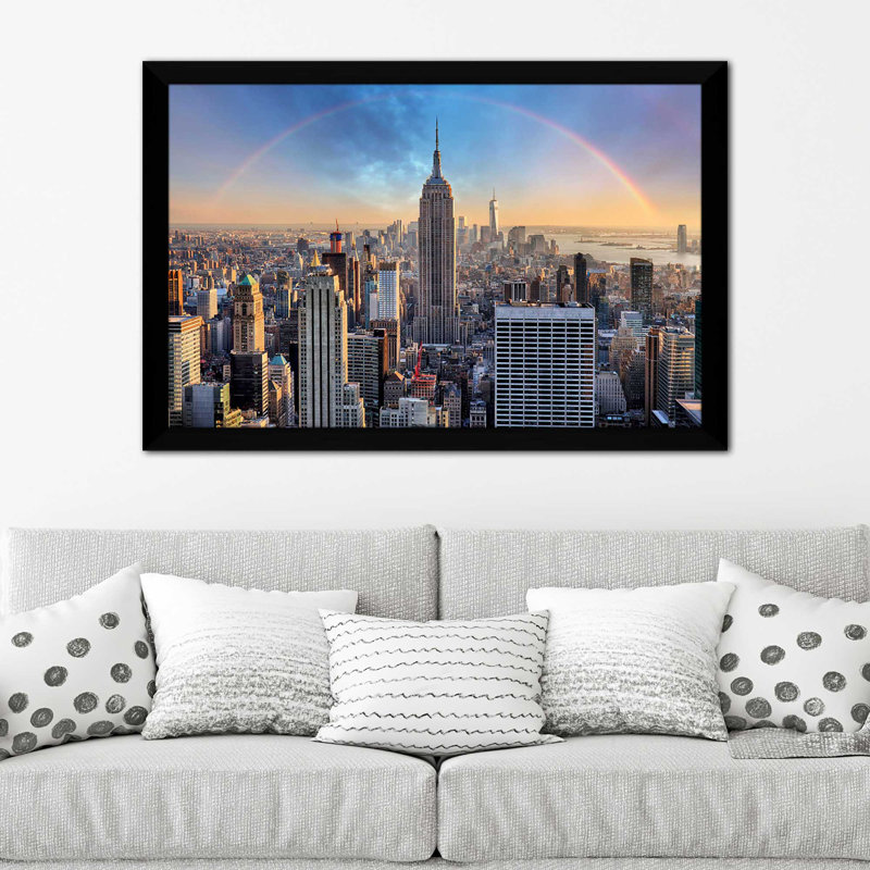 «NYC Rainbow», reproduction de photo encadrée, H 21,5 po x l 27,5 po x P 0,75 po, Cadre noir