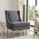 Fauteuil à oreilles Svy, coussin en chenille gris foncé, pieds en métal doré