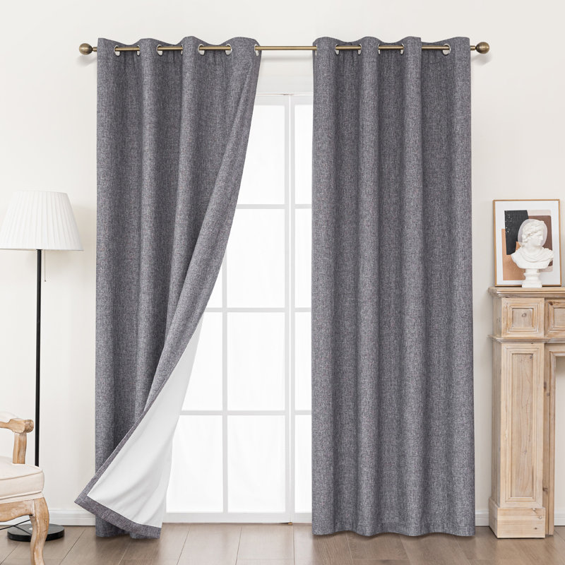 Paire de rideaux 100% occultant et isolant en polyester (ensemble de 2), L 52 po x L 84 po, Bleu marine