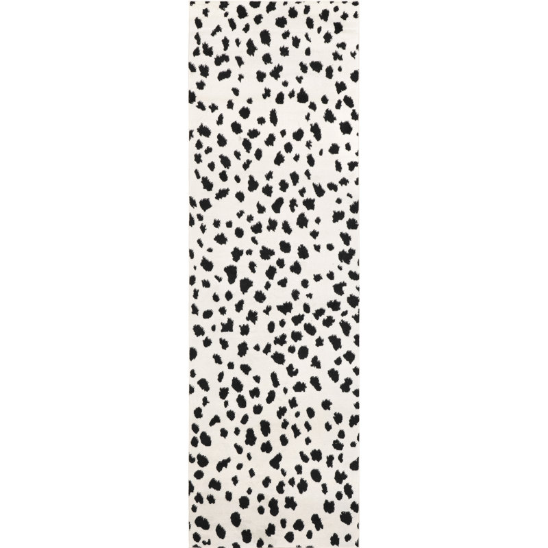 Cheetah Print Performance Black/White Rug, Runner 2'8" x 8'