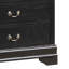 Charmant coffre de rangement traditionnel noir