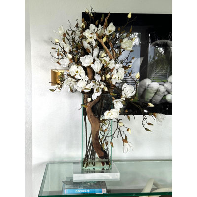 Arrangement dans un vase