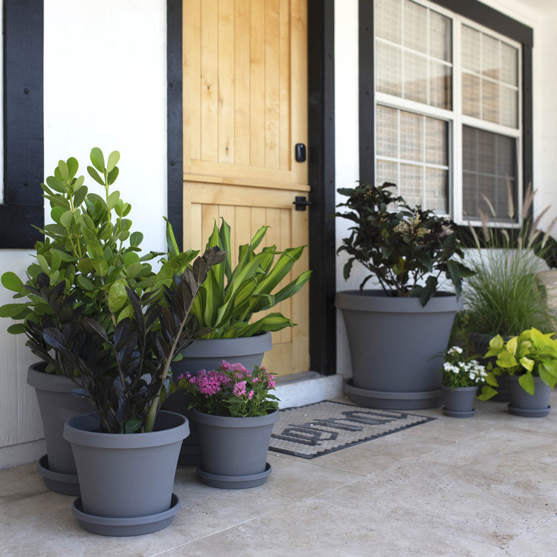Terra Traditional Plastic Indoor/Outdoor Pot Planter, 17" H x 20.5" W x 20.5" D, Terra Cotta
