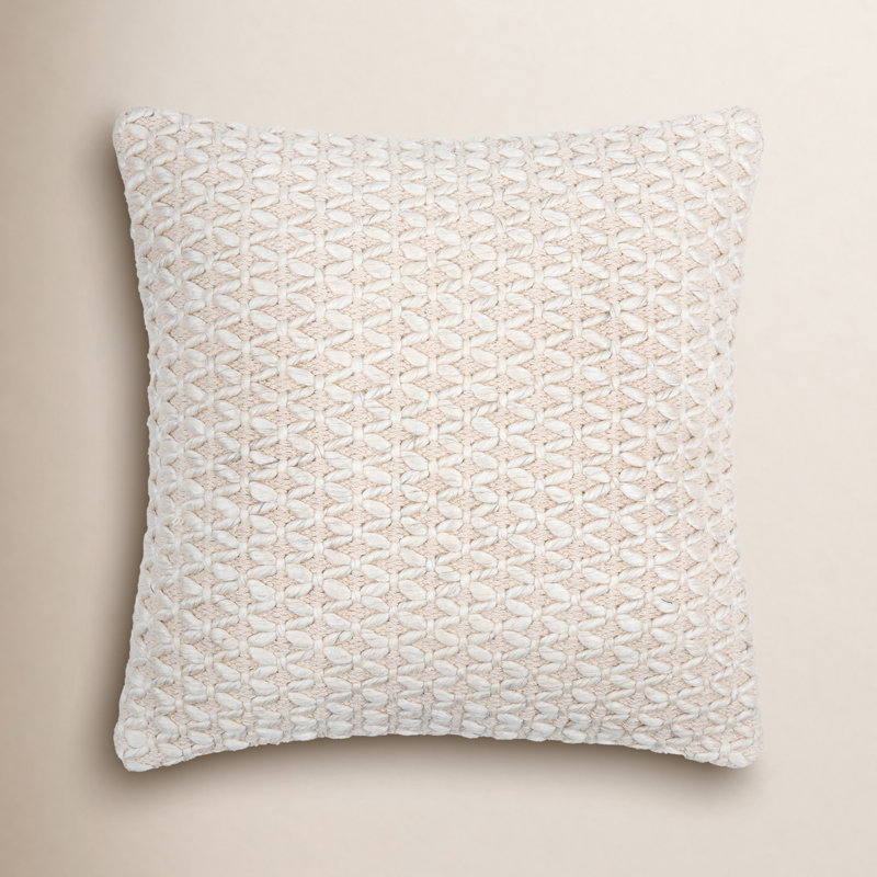 Square 18" x 18", Polyester