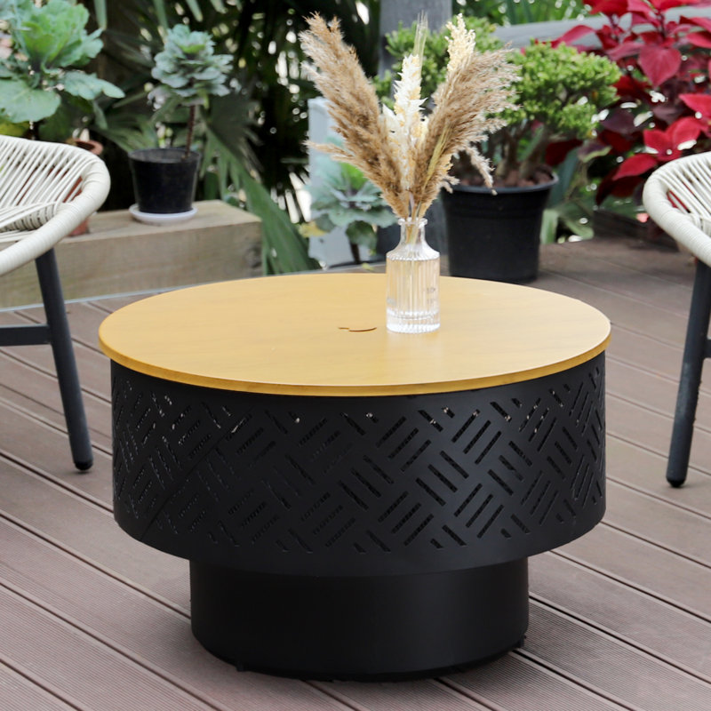 Table de foyer d'extérieur avec gril et couvercle Darek, H 15,5 po x l 26 po x P 26 po, Naturel/noir