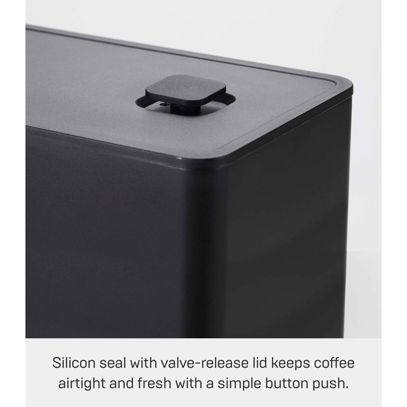 Yamazaki Compact White Polypropylene Vacuum-Sealing Coffee Storage