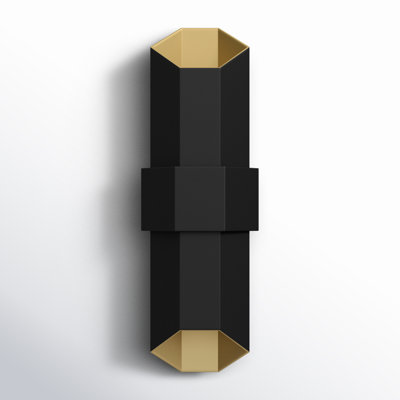 Betton LED Wall Light