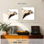 Crowle, deux furets curieux-111881403