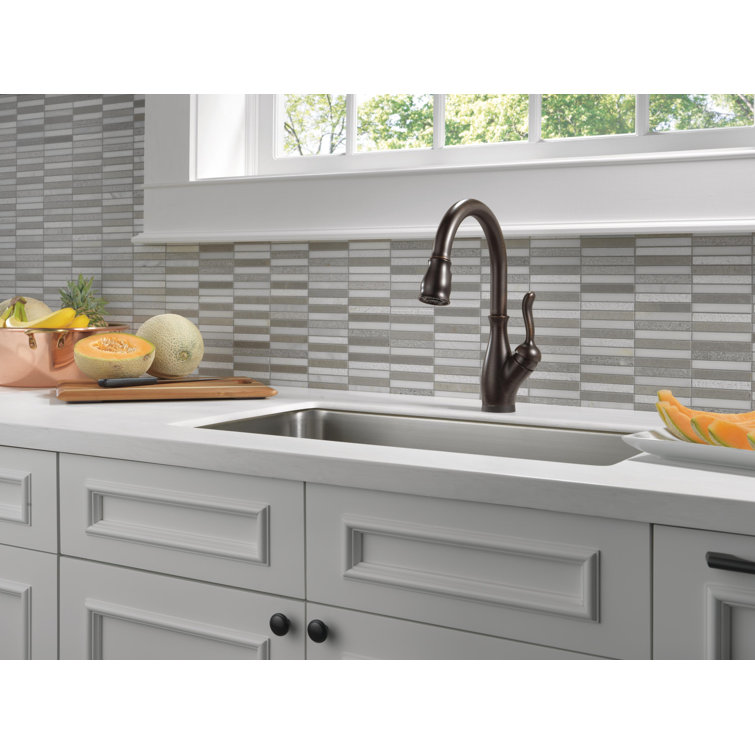 leland pull down faucet