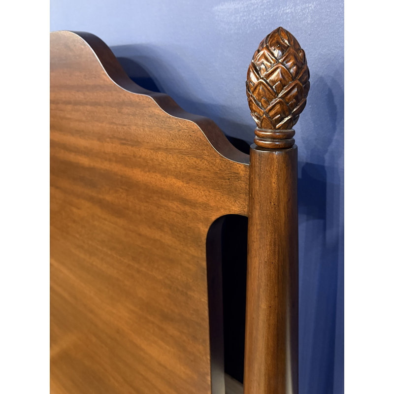 Low Post Mahogany Bed, Queen