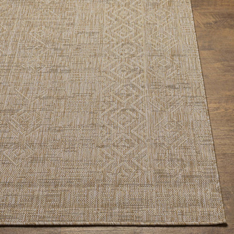 Mendota Machine Woven Indoor/Outdoor Area Rug in Khaki, Rectangle 2' x 2'11"