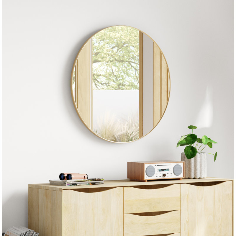 Eaton Round Mirror, 30" x 30", Gold