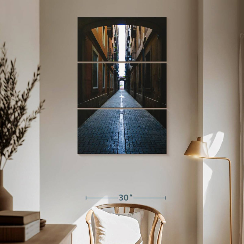 Sireci Gothic Barcelona Street