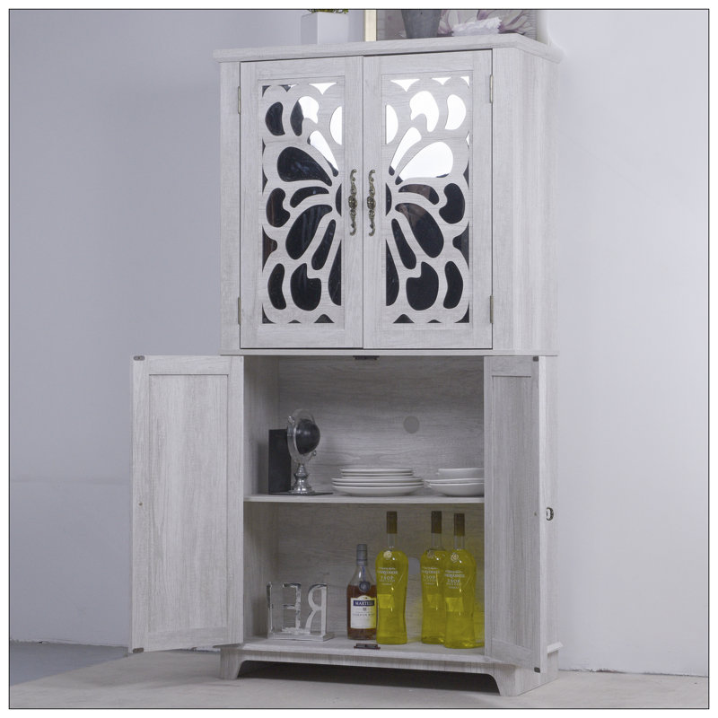 Armoire de rangement 67,4 po H 4 Doors Mirror