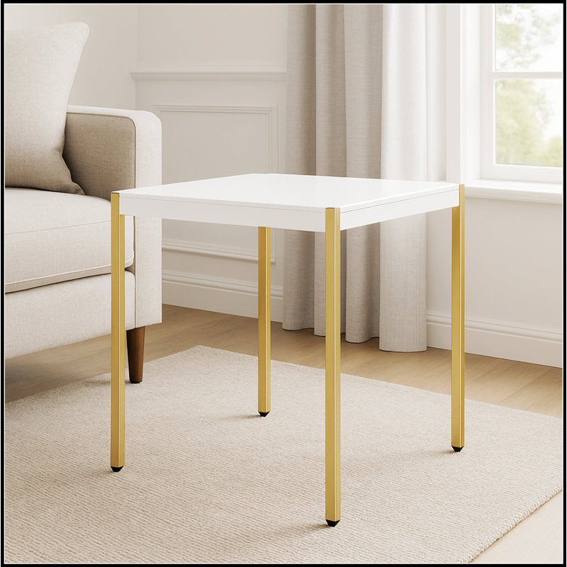 Table de bout de salon moderne et moderne avec finition blanche et dorée, mobilier de maison glamour pour un décor élégant