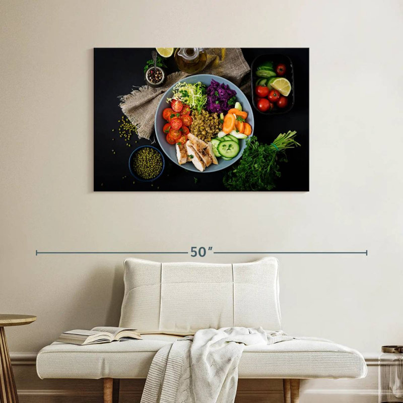 Yarlin Fresh Salad, 26" H x 39" W