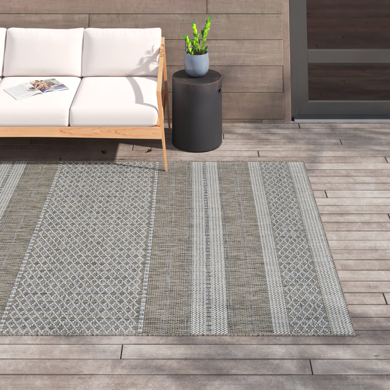 Tapis intérieur / extérieur brun clair Addiel, Rectangle 6 pi 6 po x 9 pi 6 po