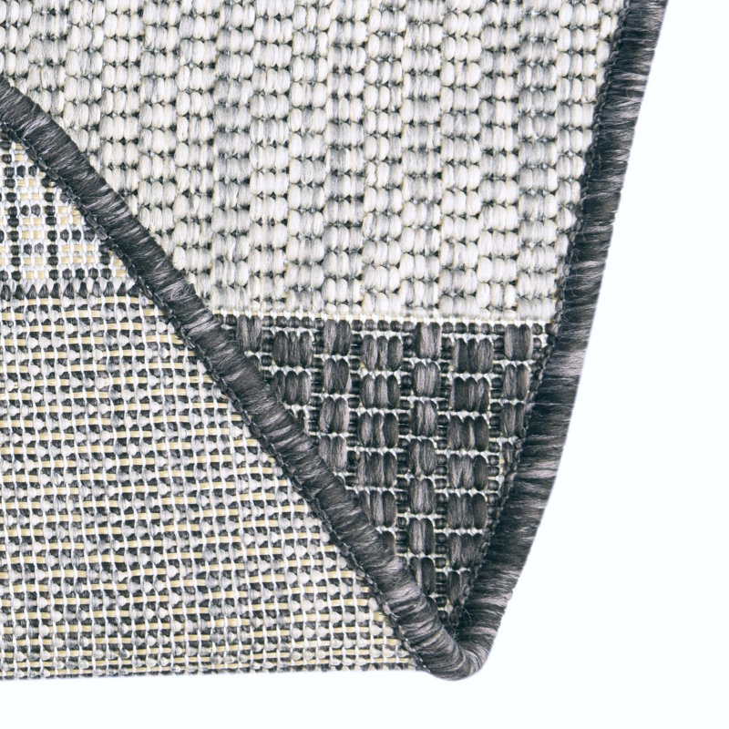 Hay Bale Striped Indoor / Outdoor Rug, Round 13'