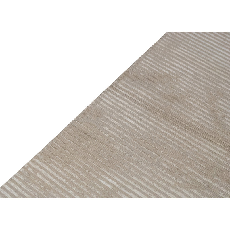 Hand Knotted Area Rug in Pearl