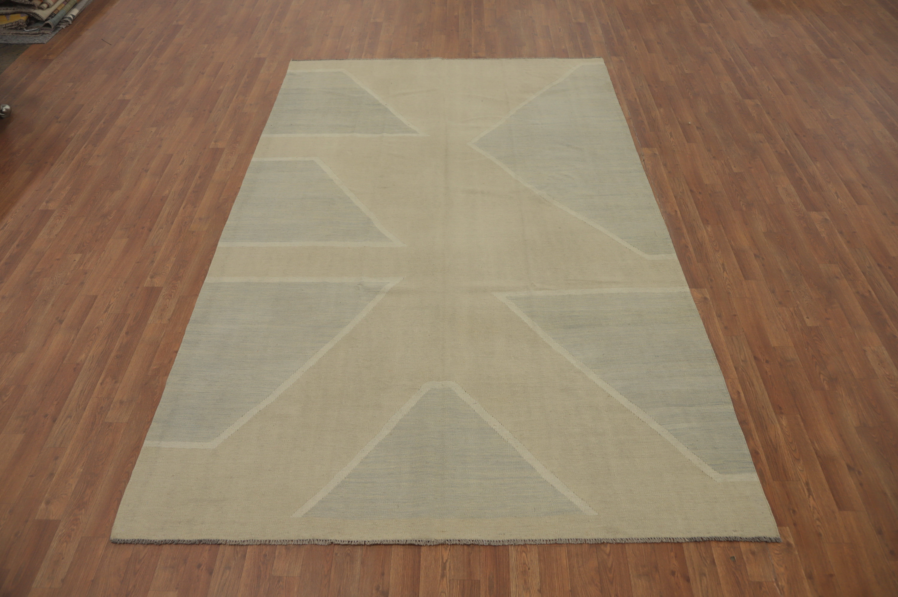 Simple Shapes Rug Hokku Designs Neutral Toned Rug Showcasing Simple Geometric Shapes 6x10 ...