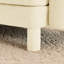Beige moderne 2 avec pieds cylindriques et revêtement en tissu respirant pour les pieds de canapé en tissu de bureau, beige, idéal pour la détente à la maison