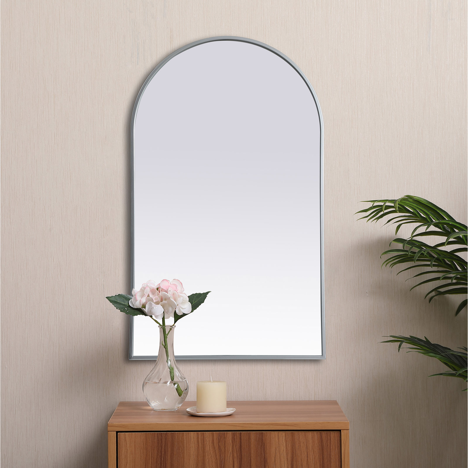 Sabine Accent Mirror, Silver, 40" x 24"