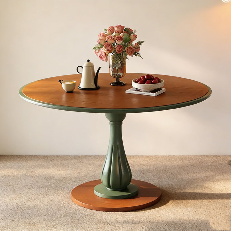 Table ronde française vintage en frêne vert, H 29,5 po x L 43,3 po x l 43,3 po
