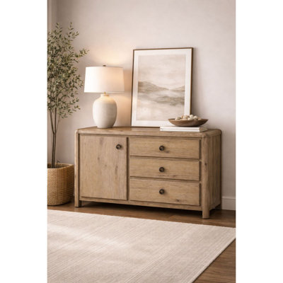 English Knotty Oak Accent Chest