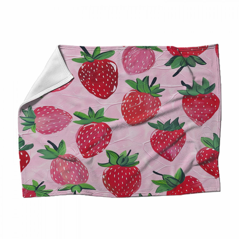 Jeté en molleton Strawberries - Jeté de fruits pour canapés ou lits, L 51 po x H 60 po