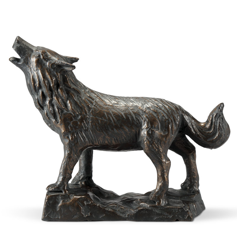Moonlight Howler Wolf